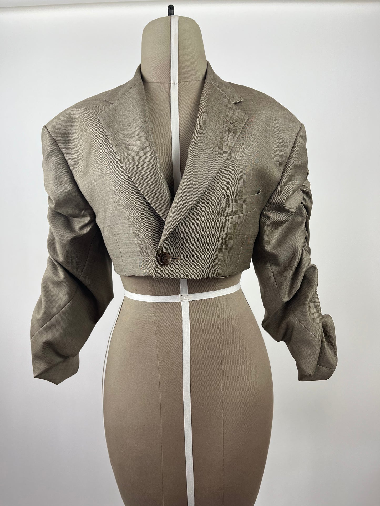 Blazer Crop - Pliegues mangas