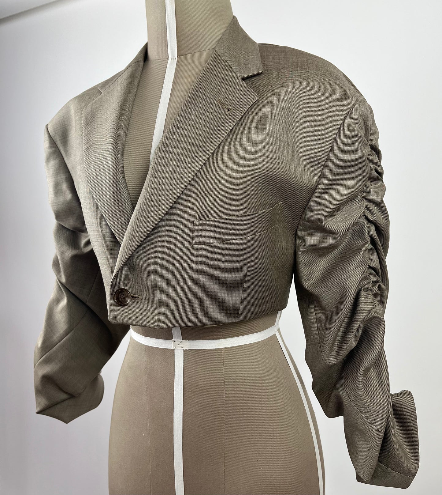 Blazer Crop - Pliegues mangas